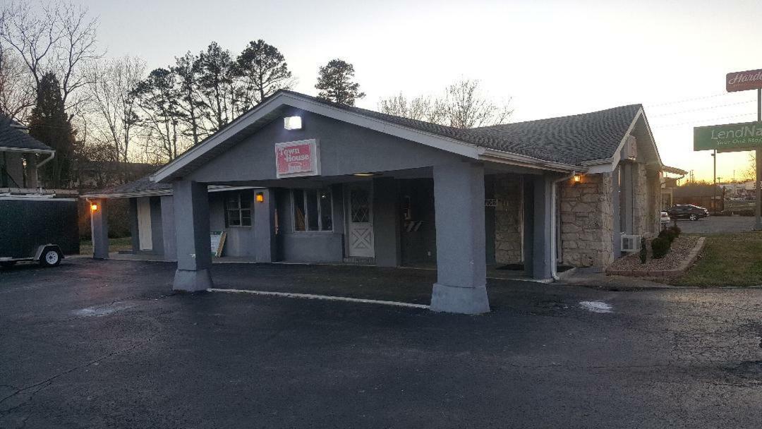 Town House Inn Jackson Bagian luar foto